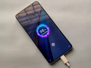 iQOO-13-Review-Charging