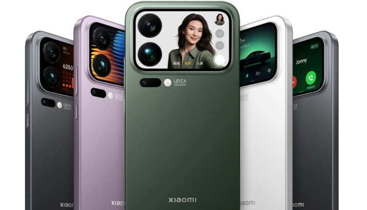 Leaked render of Xiaomi 18 showing rear camera module with possible periscope lens